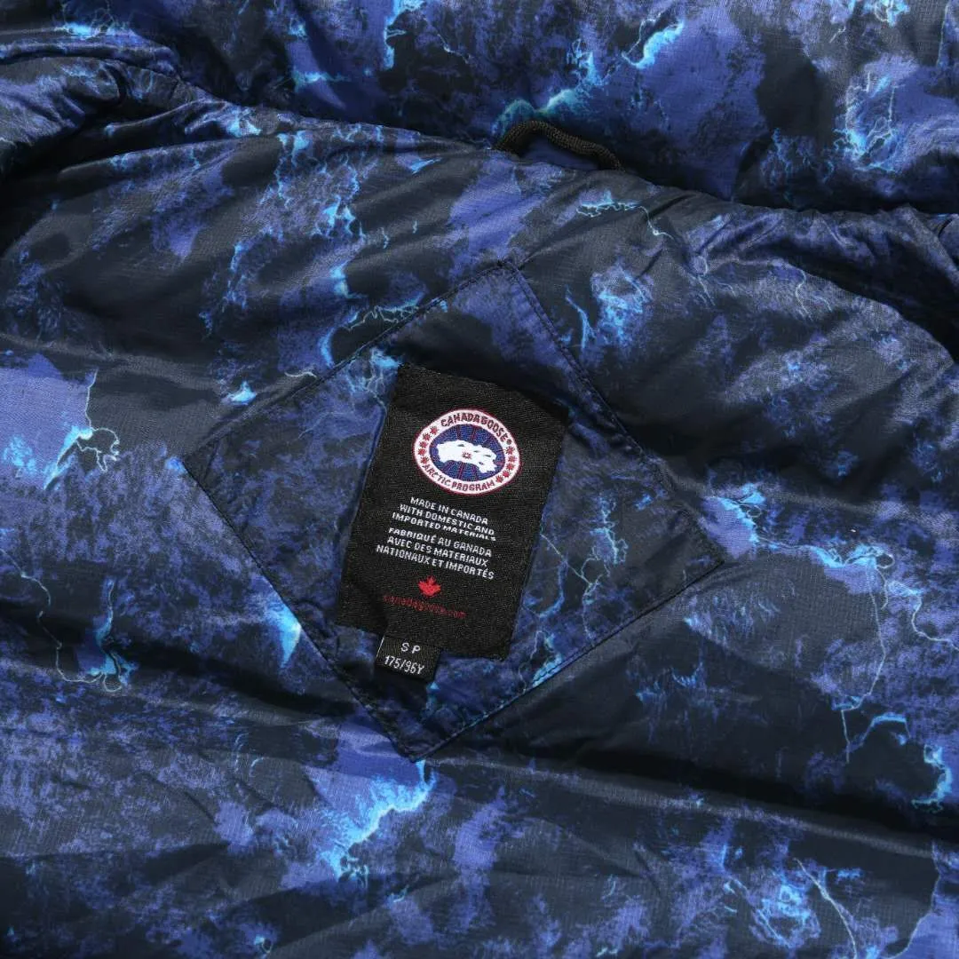 P500 Canadian brand CanadaGoose men's and women's CROFTON lightweight down vest 2229M DWR water repellent treatment WindWall windproof fabric 700 fleece filling original mold opening details one to one production The upper body effect is stunning Exclusively available on the Xiaohongshu purchasing platform The highest version on the market Size: XS S M L XL XXL
